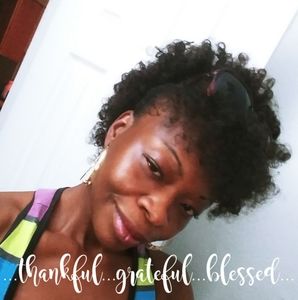 Meet your Posher, Melaney